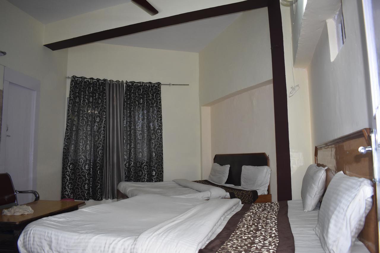Hotel Akanksha Anand Plaza Mussoorie Zewnętrze zdjęcie
